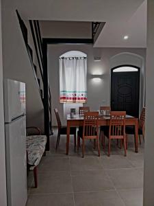 Kuchyň nebo kuchyňský kout v ubytování La casa azzurra