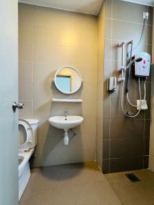 Ένα μπάνιο στο Peace Homestay