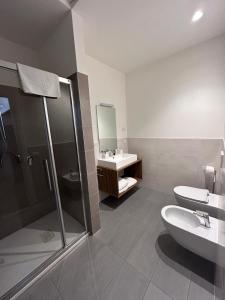 A bathroom at Carrera Home Appartamenti Verona - Bike Hotel