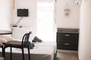 TV/trung tâm giải trí tại Little Studio at APARTMENTS SILVER - Gajac - Zrce beach