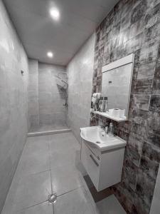 Uma casa de banho em Best Builder