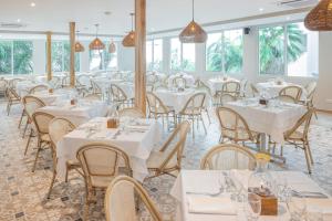 Restaurace v ubytování Decameron Cartagena - All Inclusive