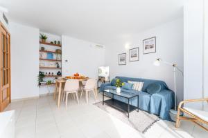 Posezení v ubytování Pool&Beach Apartment Calafell by VM Group