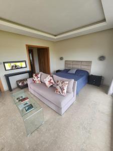 Posezení v ubytování Très jolie Villa à Louer à Bouznika
