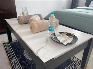 Minuman di Corniche Street - Extremely Unique Room +20 gambar