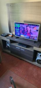 Μια τηλεόραση ή/και κέντρο ψυχαγωγίας στο Casa e Conforto