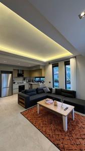Χώρος καθιστικού στο Kemer Plumeria Villas C1