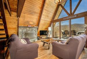 Afbeelding uit fotogalerij van Peaceful Peaks Cabin in Lanesville +6 foto's