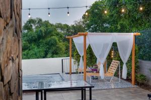 Balkón nebo terasa v ubytování Iris Villas Venuestay