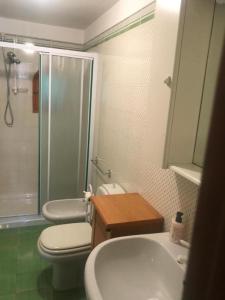 Imagen de la galería de Suite & Loft due deliziosi bilocali, centralissimi, in Pietrasanta, en Pietrasanta