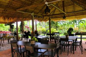 Restoran atau tempat lain untuk makan di Aurora Resort