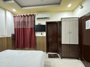 Hotel ACE客房内的一张或多张床位