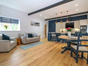 Istumisnurk majutusasutuses Calvin's Cottage