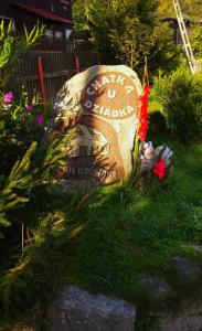 Vonkajšia záhrada v ubytovaní Chatka u Dziadka