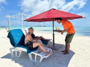 Majutusasutuse Ithaa Seaview külastajad