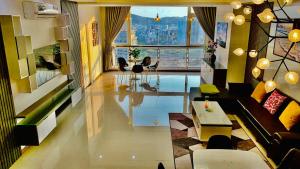 Χώρος καθιστικού στο SKY Villas - Oasky Tower Vũng Tàu, Pool and Gym, BeachFront