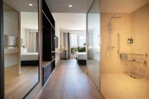 INNSiDE by Meliá Madrid Valdebebas的一间浴室