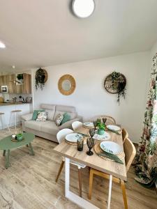 Χώρος καθιστικού στο Apartamento Villa Azul, 1ª línea de playa +47 φωτογραφίες