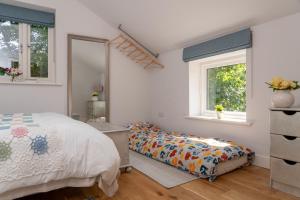 Postel nebo postele na pokoji v ubytování Little Willow Bank - 1 bed luxury apartment between Salisbury and The New Forest