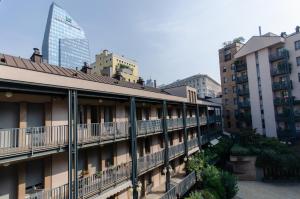 ミラノにあるGreen Roomの高層建築の都市のアパートメント +15枚の写真