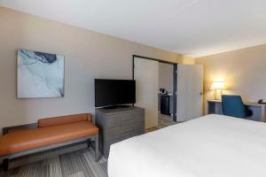 Letto o letti in una camera di Comfort Inn & Suites Boulder
