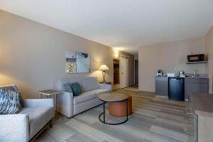 Cucina o angolo cottura di Comfort Inn & Suites Boulder