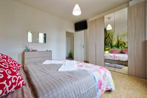 Postel nebo postele na pokoji v ubytování R & R Apartment