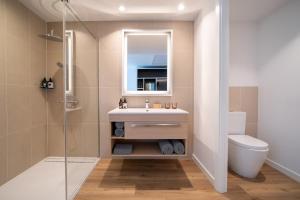 INNSiDE by Meliá Madrid Valdebebas的一间浴室