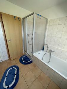 Ένα μπάνιο στο Ostseehuus Apartment II +23 φωτογραφίες