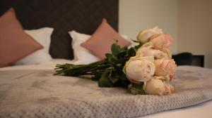 The Wantage Suites客房内的一张或多张床位