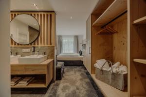 Łóżko lub łóżka w pokoju w obiekcie RESL Resort