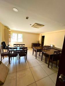 Posezení v ubytování Aundh Elite Stay