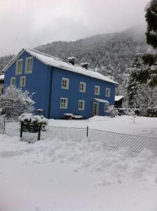 Το Alpine Blue Apartments τον χειμώνα