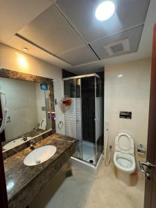 Ένα μπάνιο στο ديار المروة