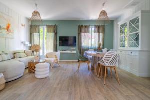 Et tv og/eller underholdning på Mamy Blue - Maison proche Lac de Cazaux