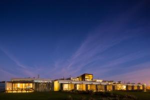 Imagem da galeria de Areias do Seixo Hotel em Santa Cruz