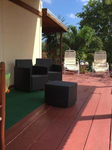 Część wypoczynkowa w obiekcie NEW- Rodney Bay two bedrooms BEST VIEW 6