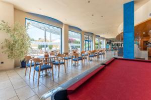 Restaurace v ubytování Hotel Rober Palas