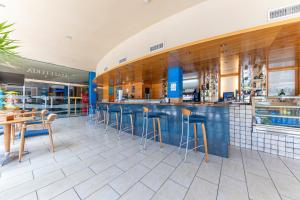 Nápoje v ubytování Hotel Rober Palas