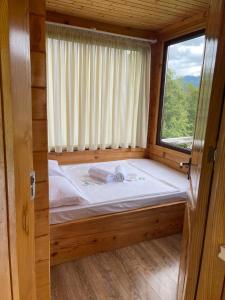 Кровать или кровати в номере SunHouse +35 фотографий
