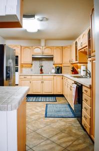 Køkken eller tekøkken på Lake Placid Retreat + 14 billeder