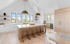 A cozinha ou kitchenette de Emerald Overlook by Oversee 30A