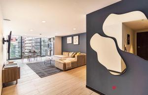 Et opholdsområde på Casa Sócrates by Kukun + 71 billeder