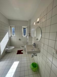 Koupelna v ubytování Norling Guest House + 37 fotografií