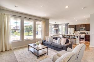 Gallery image of 4 Mi to The District Family Home with Tennis Access in South Jordan