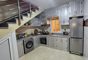 Dapur atau dapur kecil di Bunga SMART