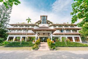 Zahrada ubytování Grand Diamond Hotel Yogyakarta