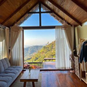 山景或在别墅看到的山景