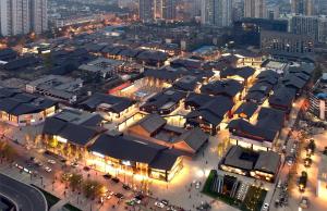 Gallery image of Cheng Du Wifc Suites -YYC Preferred成都西金阁套房 in Chengdu