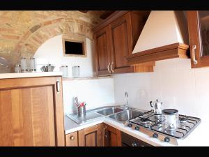 Kuhinja oz. manjša kuhinja v nastanitvi La Casina Toscana